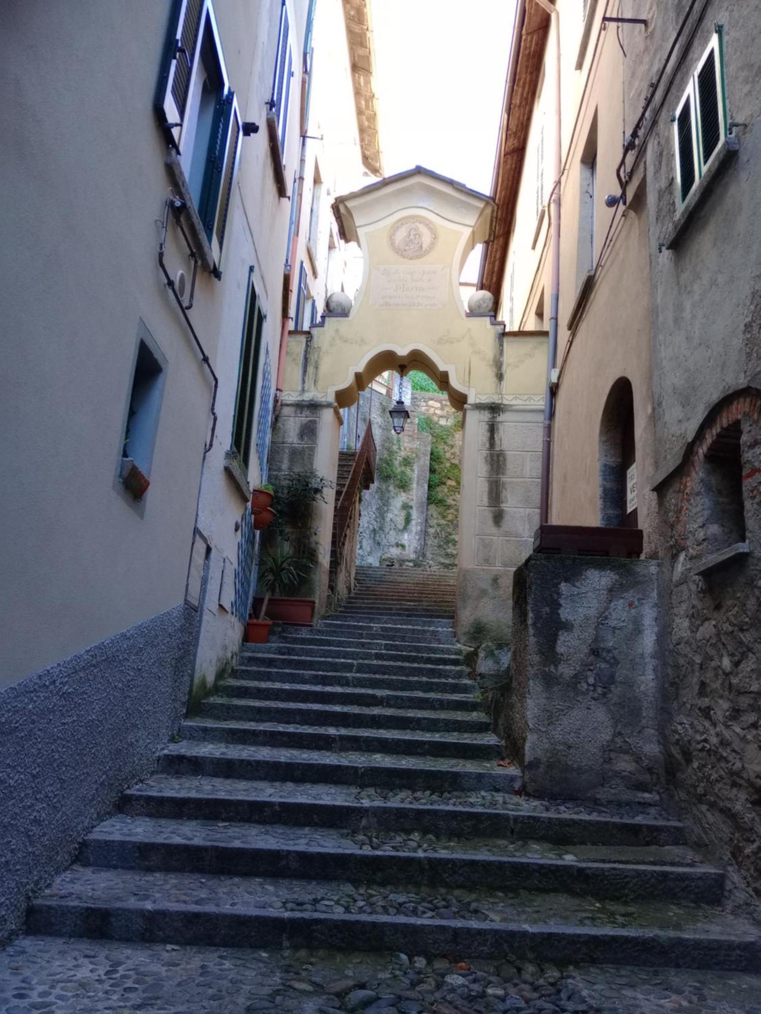 Ferienwohnung La Mimosa Di Bellano Exterior foto